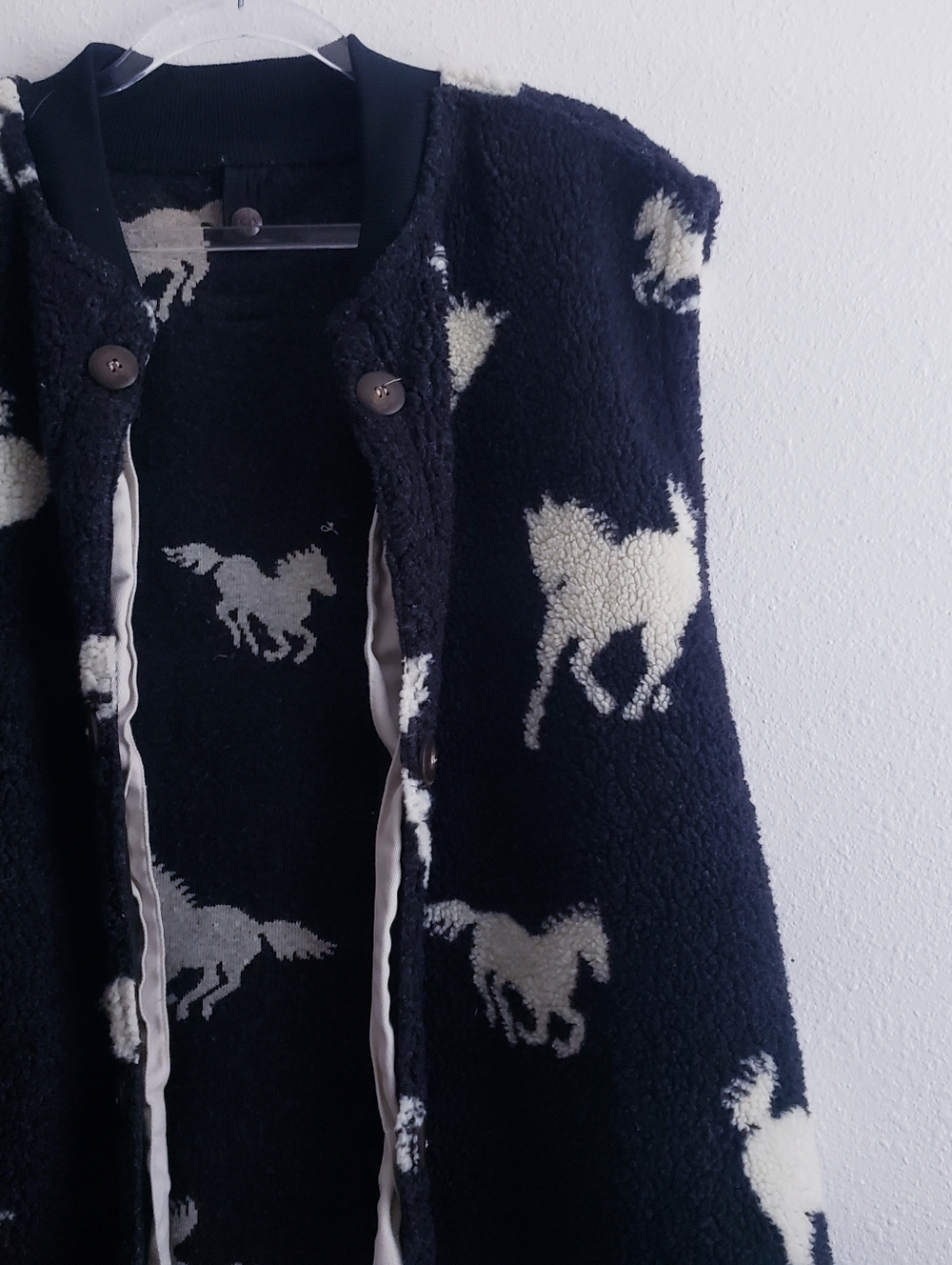 Outback Trading Co Horse Western Sherpa Vest - Picture 3 of 8